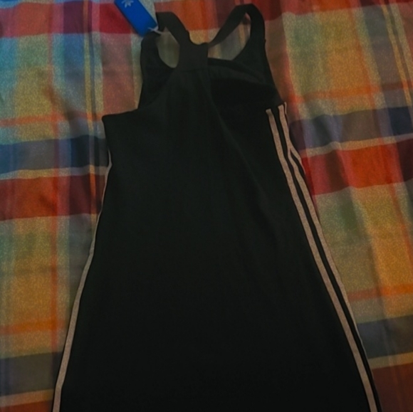 Racers B Adidas dress - Picture 2 of 2